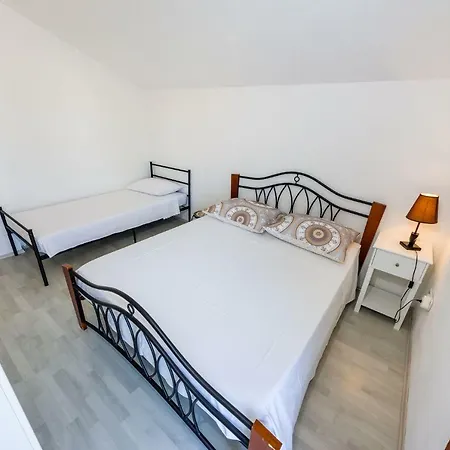 Juresko Apartment